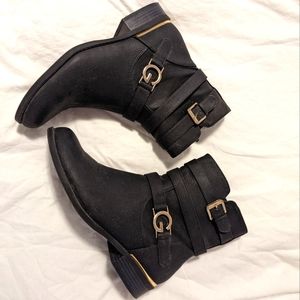 Women's Size 9.5 G by GUESS Black Faux Leather Ankle Boots